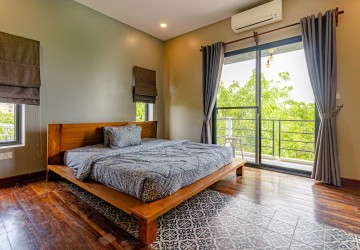 1 Bedroom Serviced Apartment For Rent - Svay Dangkum, Siem Reap thumbnail