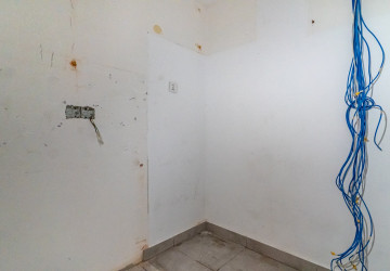 114 Sqm Retail Space For Rent - BKK1, Phnom Penh thumbnail