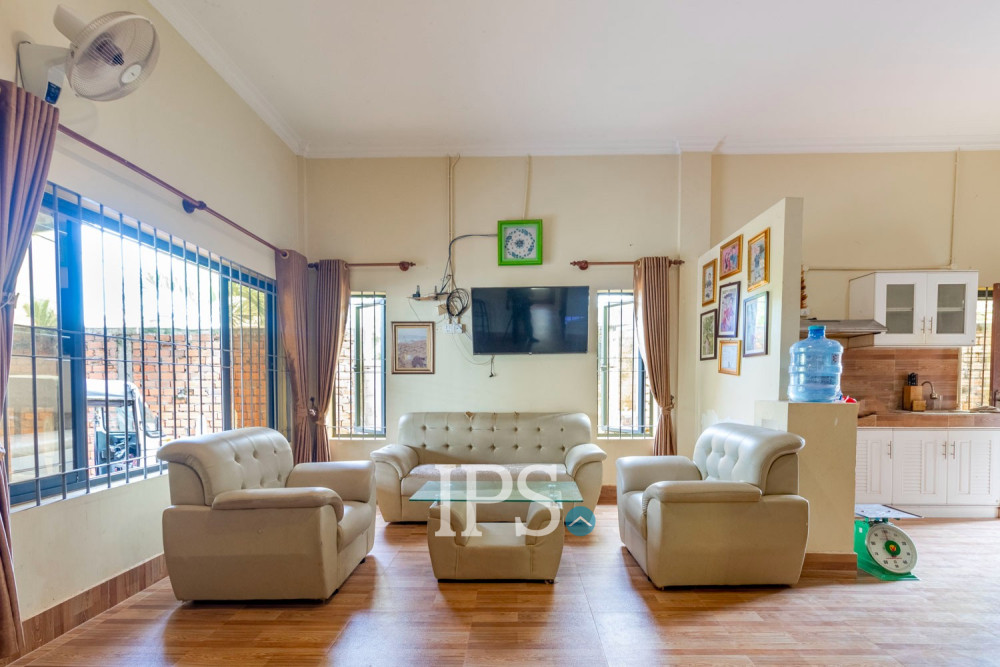 3 Bedroom  House For Rent - Kandaek, Prasat Bakong, Siem Reap - Image 2