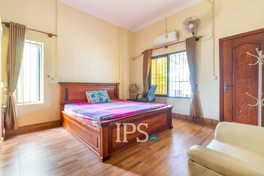 3 Bedroom  House For Rent - Kandaek, Prasat Bakong, Siem Reap