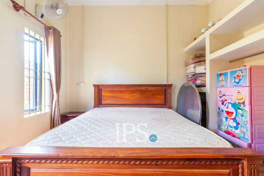 3 Bedroom  House For Rent - Kandaek, Prasat Bakong, Siem Reap