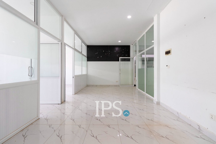 62 Sqm Office Space For Rent - Svay Dangkum, Siem Reap