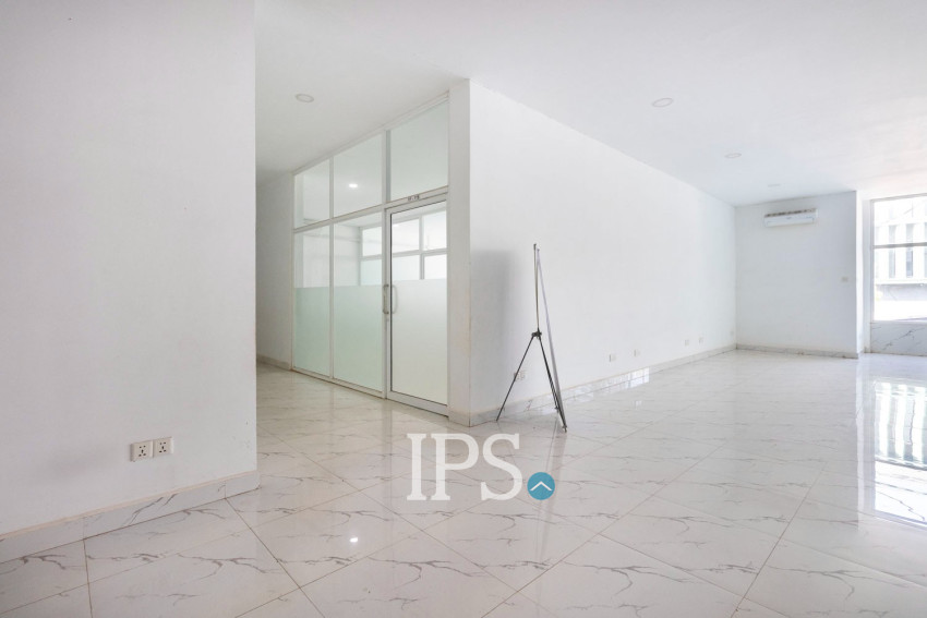 62 Sqm Office Space For Rent - Svay Dangkum, Siem Reap