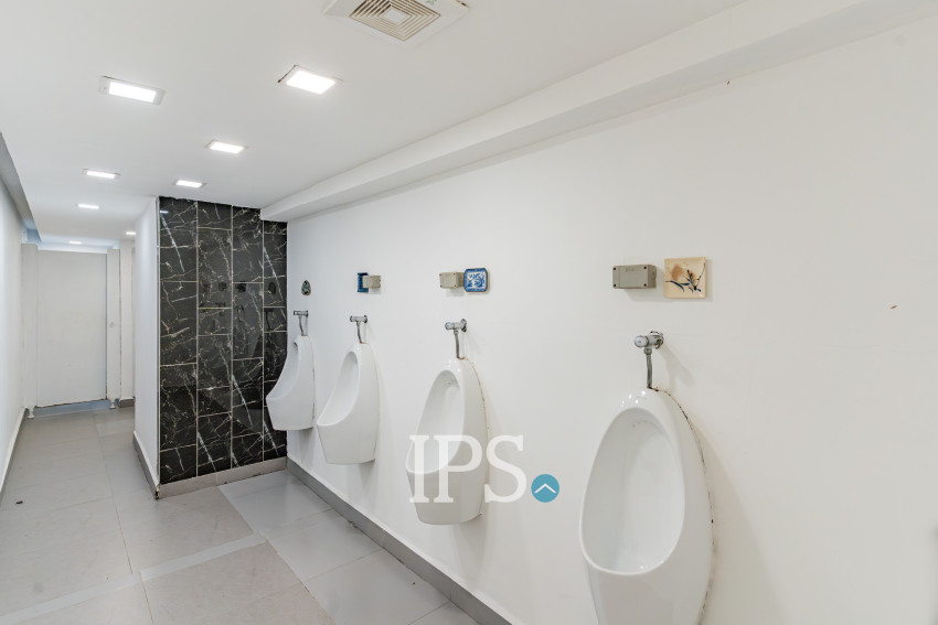 11 Bedroom Commercial Villa For Rent - BKK1, Phnom Penh