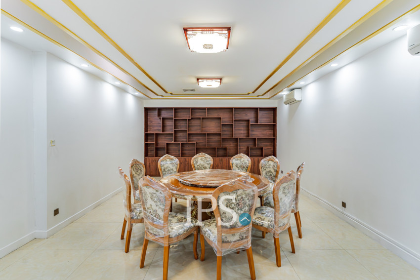 11 Bedroom Commercial Villa For Rent - BKK1, Phnom Penh