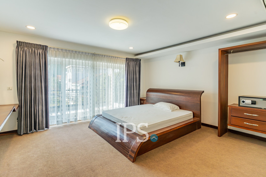 11 Bedroom Commercial Villa For Rent - BKK1, Phnom Penh