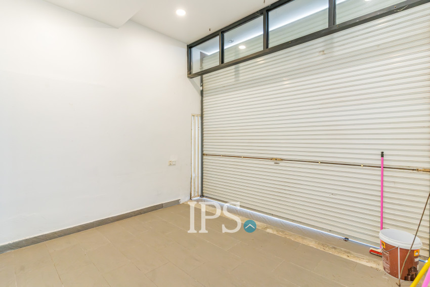 11 Bedroom Commercial Villa For Rent - BKK1, Phnom Penh