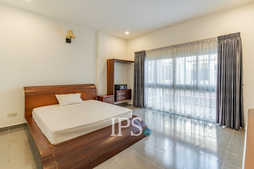 11 Bedroom Commercial Villa For Rent - BKK1, Phnom Penh