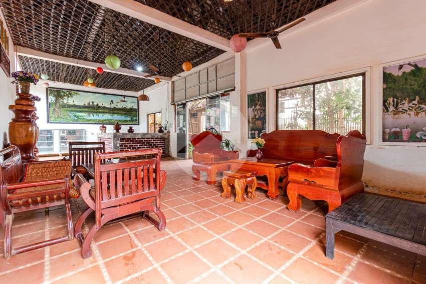 8 Bedroom Boutique For Rent - Svay Thom, Siem Reap