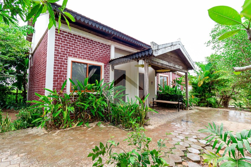 8 Bedroom Boutique For Rent - Svay Thom, Siem Reap