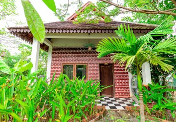 8 Bedroom Boutique For Rent - Svay Thom, Siem Reap thumbnail