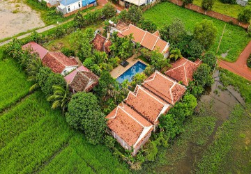 8 Bedroom Boutique For Rent - Svay Thom, Siem Reap thumbnail