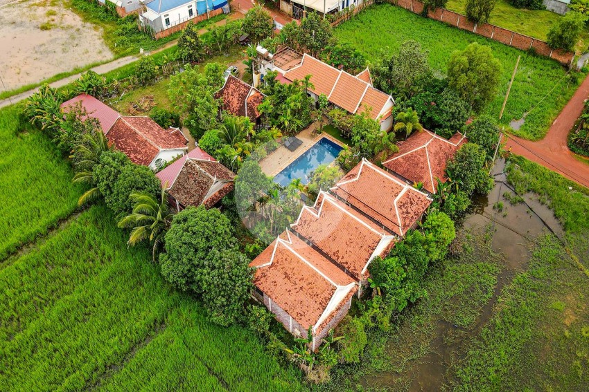 8 Bedroom Boutique For Rent - Svay Thom, Siem Reap