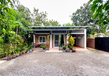 1 Bedroom House For Rent- Sala Kamreuk, Siem Reap thumbnail