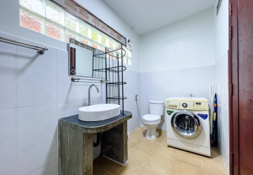 1 Bedroom House For Rent- Sala Kamreuk, Siem Reap thumbnail