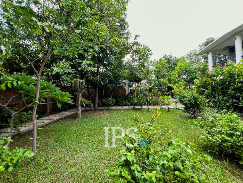 1 Bedroom House For Rent- Sala Kamreuk, Siem Reap