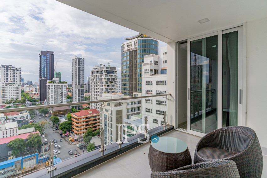2 Bedroom Serviced Apartment For Rent - BKK1, Phnom Penh
