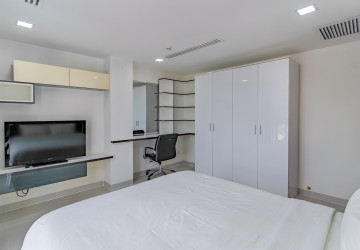 2 Bedroom Serviced Apartment For Rent - BKK1, Phnom Penh thumbnail
