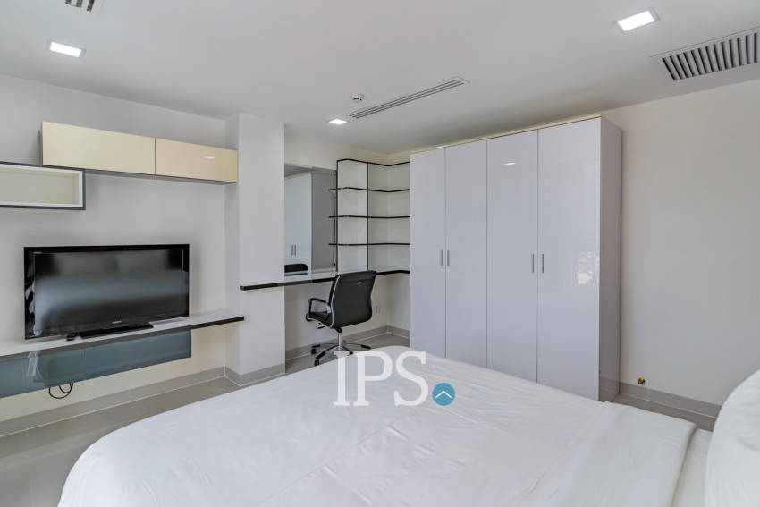 2 Bedroom Serviced Apartment For Rent - BKK1, Phnom Penh