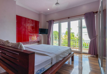 1 Bedroom Apartment For Rent - Slor Kram, Siem Reap thumbnail