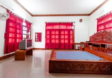 4 Bedroom Villa For Rent - Kouk Chak, Siem Reap thumbnail