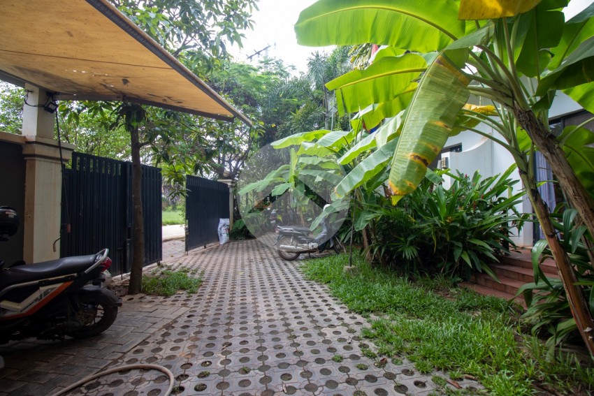 1 Bedroom Apartment For Rent - Svay Dangkum, Siem Reap