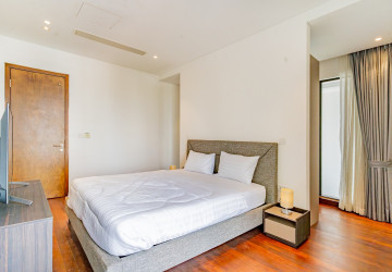 Duplex 2 Bedroom Condo For Rent - Embassy Central, BKK1, Phnom Penh thumbnail