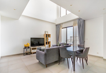 Duplex 2 Bedroom Condo For Rent - Embassy Central, BKK1, Phnom Penh thumbnail