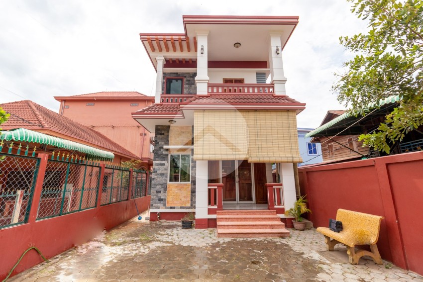 4 Bedroom Villa  For Rent - Slor Kram, Siem Reap