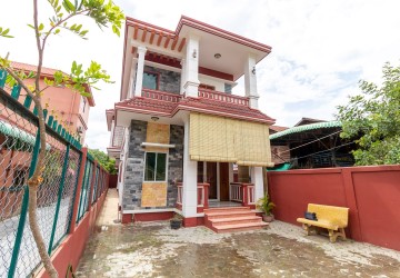 4 Bedroom Villa  For Rent - Slor Kram, Siem Reap thumbnail