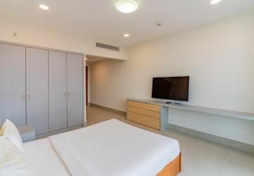 2 Bedroom Serviced Apartment For Rent - BKK1, Phnom Penh thumbnail