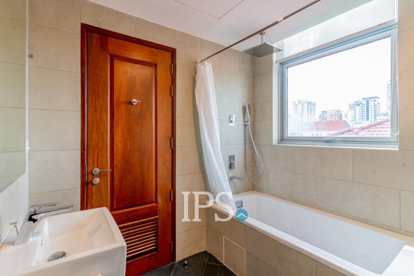 2 Bedroom Serviced Apartment For Rent - BKK1, Phnom Penh