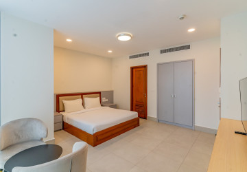 2 Bedroom Serviced Apartment For Rent - BKK1, Phnom Penh thumbnail