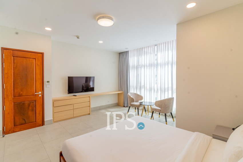 2 Bedroom Serviced Apartment For Rent - BKK1, Phnom Penh