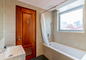 2 Bedroom Serviced Apartment For Rent - BKK1, Phnom Penh thumbnail