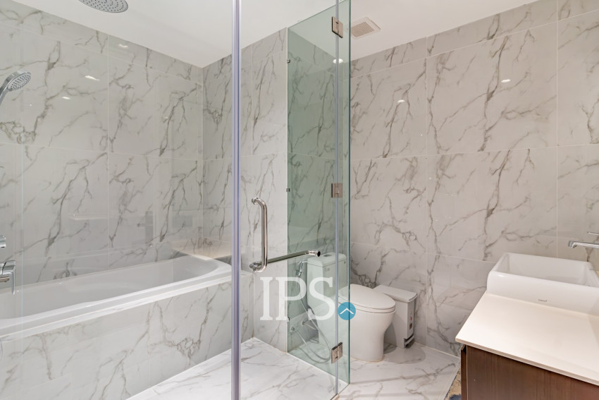 2 Bedroom Condo For Rent - J Tower 2, BKK1, Phnom Penh