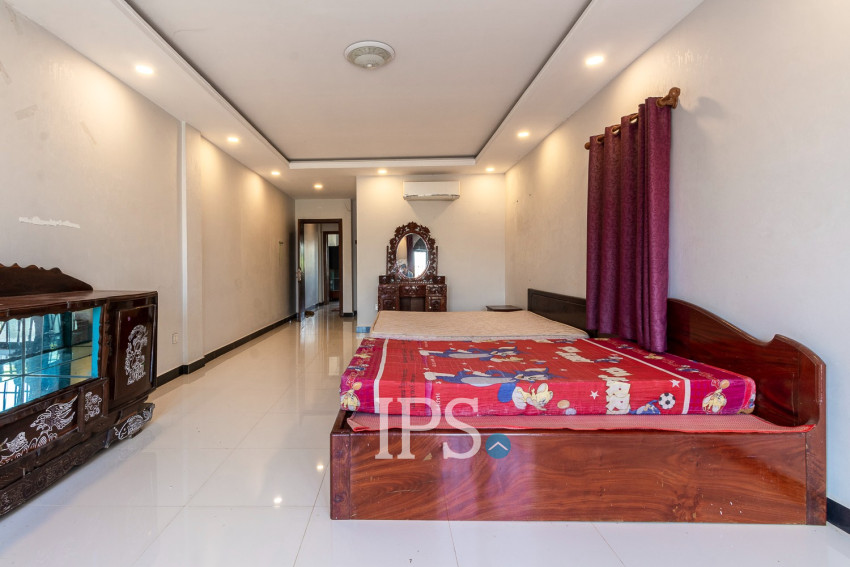 4 Bedroom Shophouse  For Rent - Svay Dangkum, Siem Reap