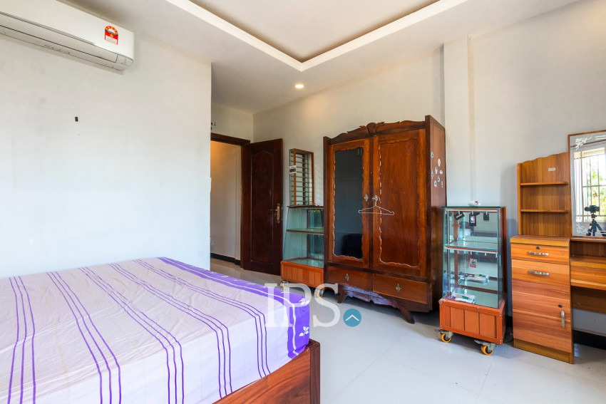 4 Bedroom Shophouse  For Rent - Svay Dangkum, Siem Reap