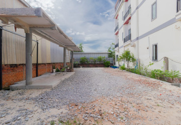 16 Unit Apartment For Rent - Slor Kram, Siem Reap thumbnail