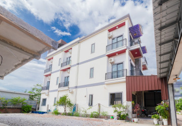 16 Unit Apartment For Rent - Slor Kram, Siem Reap thumbnail