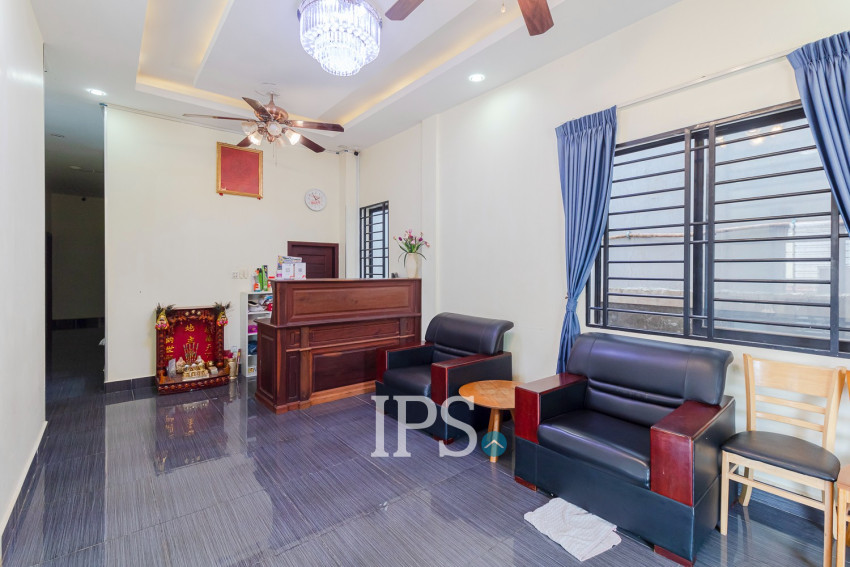 16 Unit Apartment For Rent - Slor Kram, Siem Reap