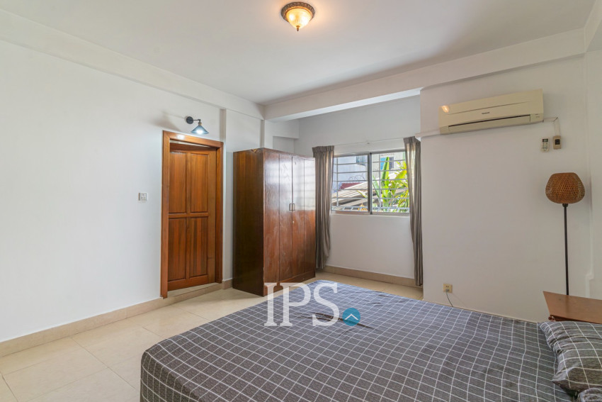 Renovated 3 Bedroom Apartment For Rent - Wat Phnom, Phnom Penh